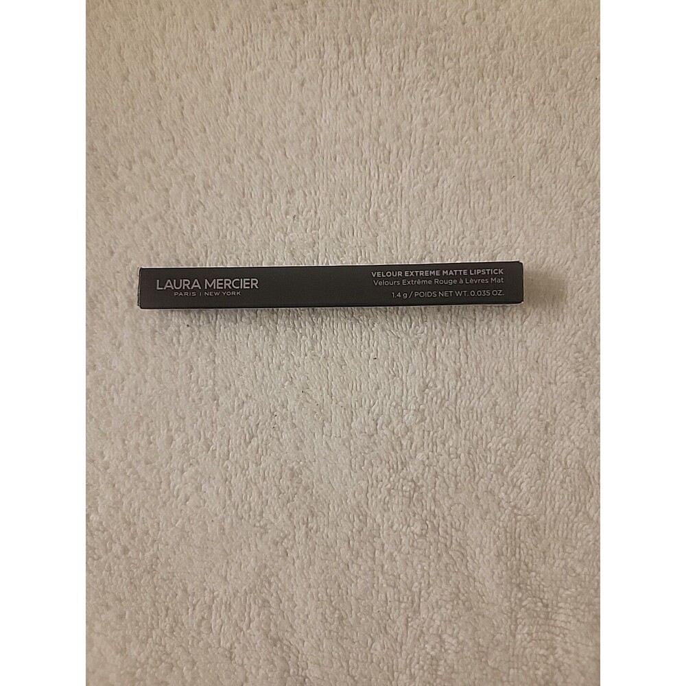 New Laura Mercier Velour Extreme Matte Lipstick Shade 470 POWER Full Size 1.4g